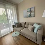 מלון דירות Izida Palace 3*