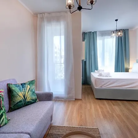 Izida Palace Σάνι Μπιτς