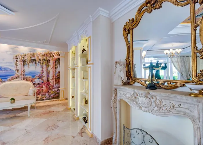 Izida Palace סאני ביץ'