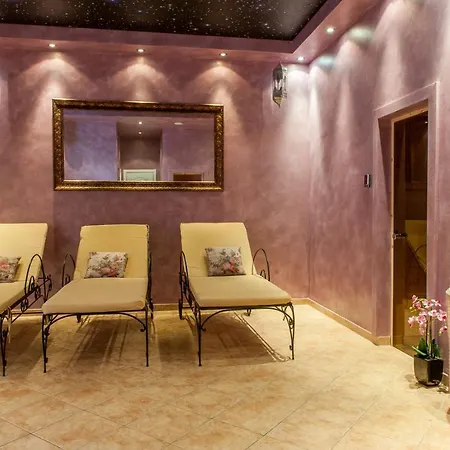 Izida Palace Lägenhetshotell Slăntjev Brjag