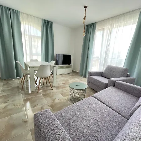 Izida Palace Appart hôtel Slantchev Briag