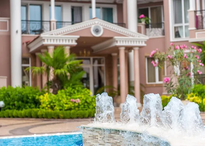 Izida Palace Appart hôtel 3*